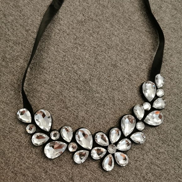 Silver Rhinestone Necklace - Picture 2 of 2